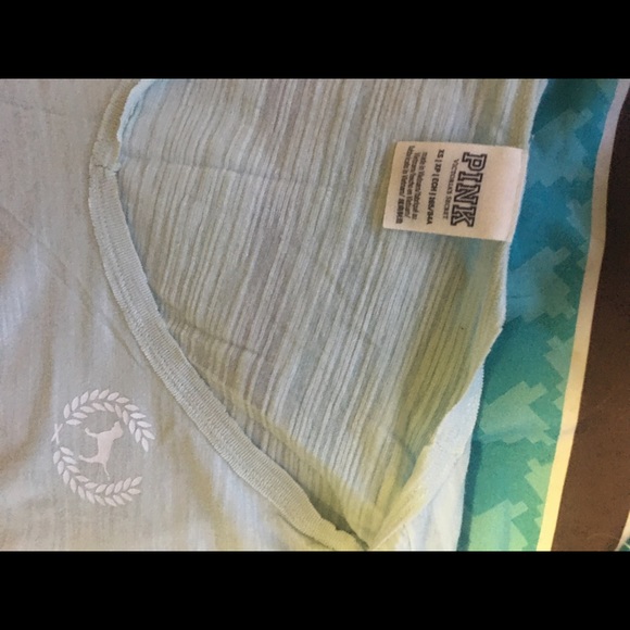 Victoria secret pink t shirts - Picture 2 of 6